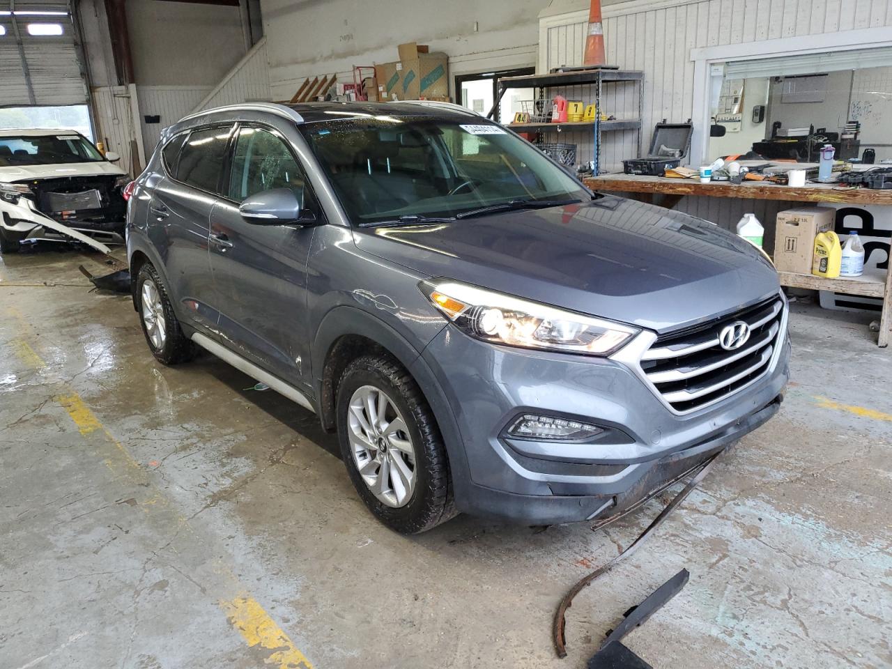 KM8J3CA42HU531537 2017 Hyundai Tucson Limited