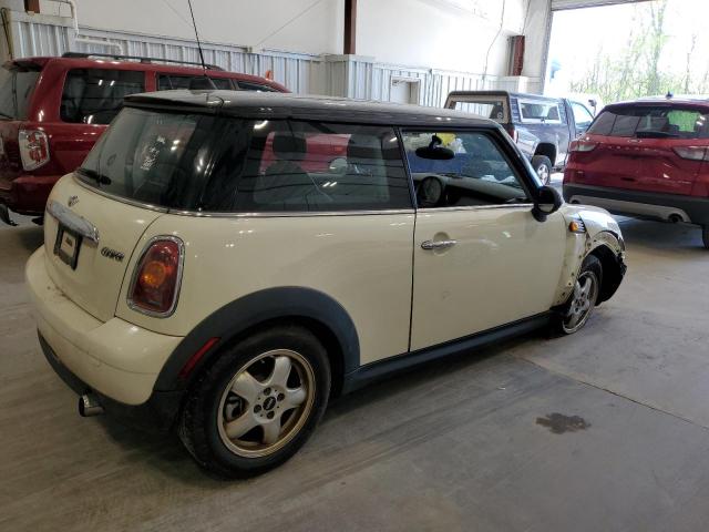 2010 Mini Cooper VIN: WMWMF3C56ATZ25730 Lot: 54525454