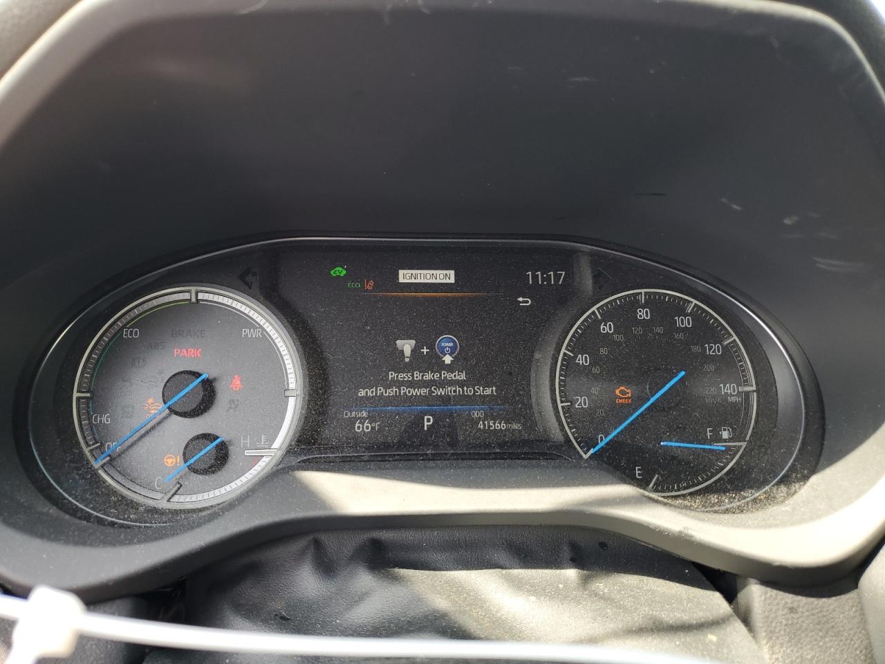 JTEAAAAH3MJ069885 2021 Toyota Venza Le