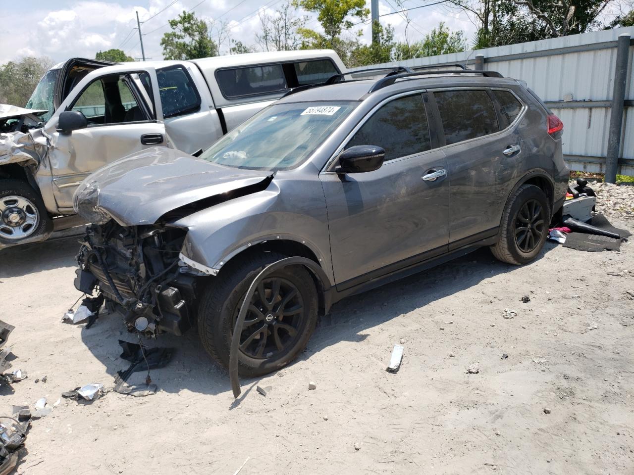 5N1AT2MT3HC814628 2017 Nissan Rogue S