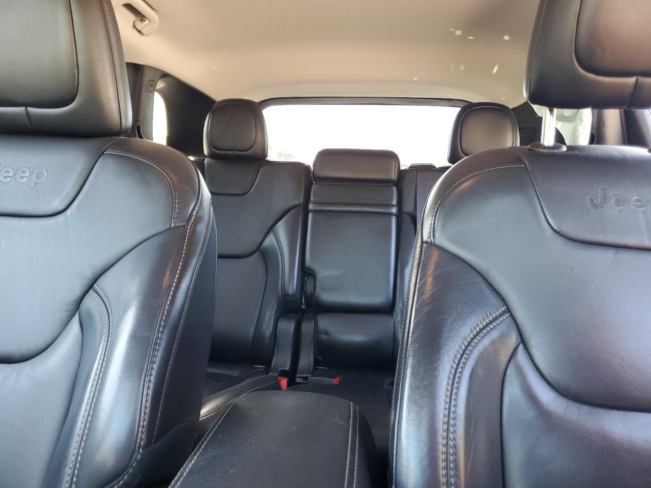 1C4PJMDB3HW520393 2017 Jeep Cherokee Limited