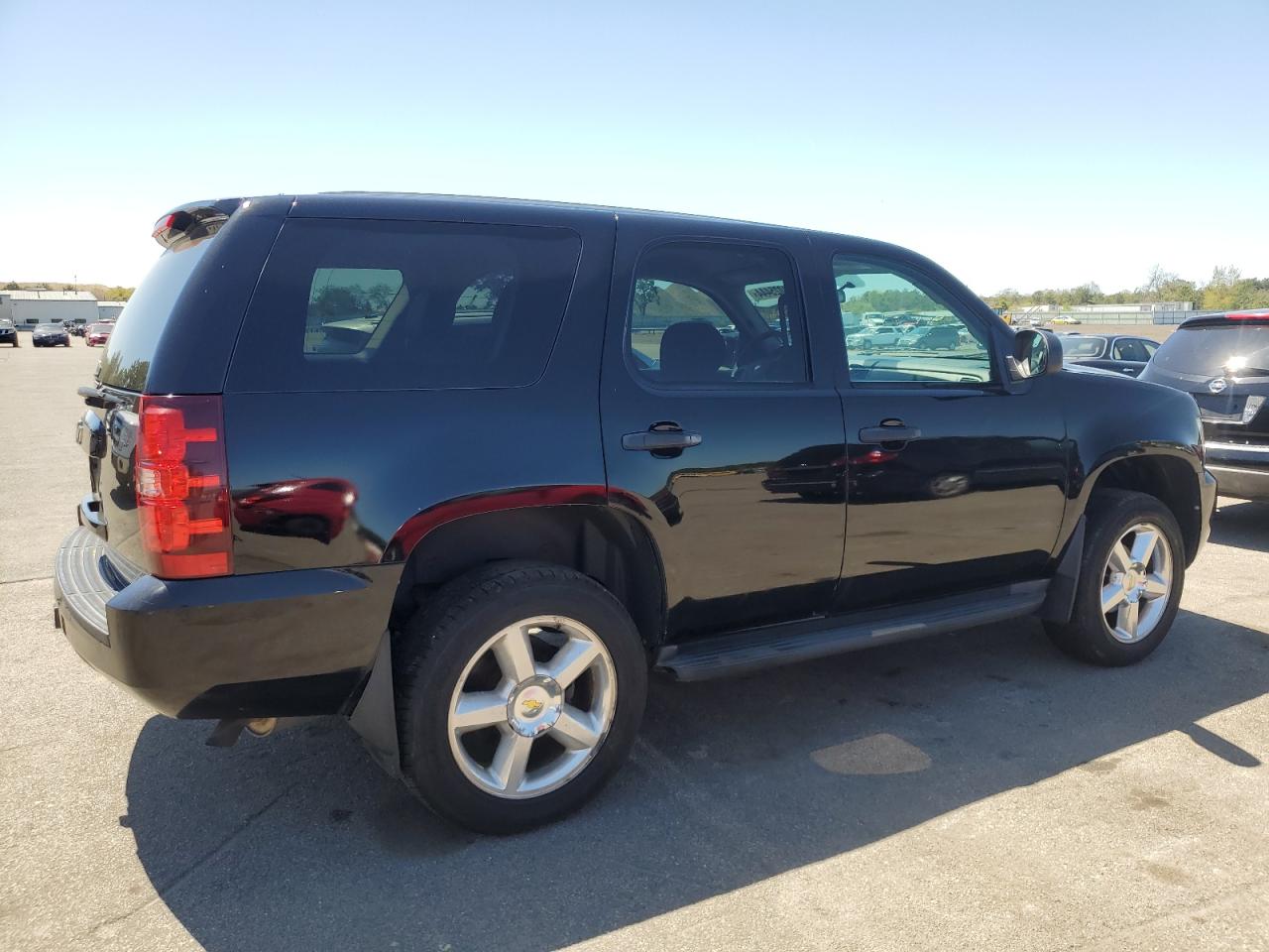 1GNSK2E01DR299885 2013 Chevrolet Tahoe Special