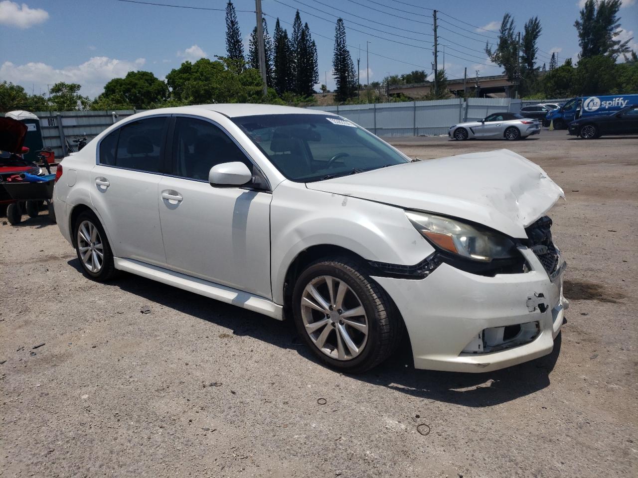 4S3BMCC68D3037882 2013 Subaru Legacy 2.5I Premium