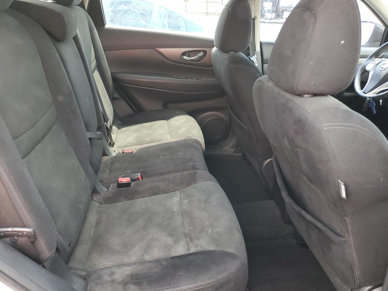 5N1AT2MV7FC871526 2015 Nissan Rogue S