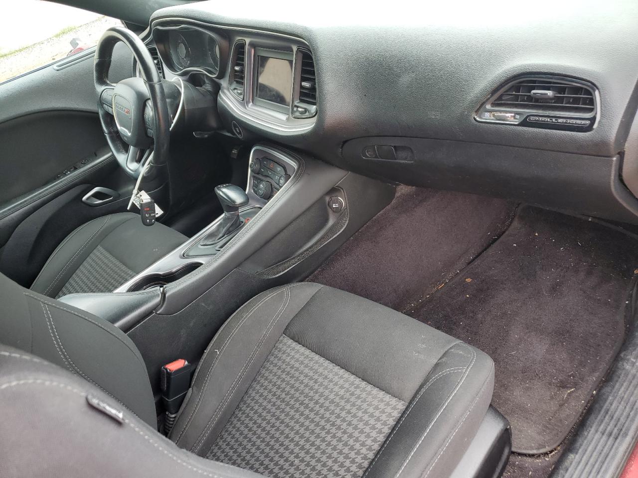 2C3CDZAG0JH251538 2018 Dodge Challenger Sxt