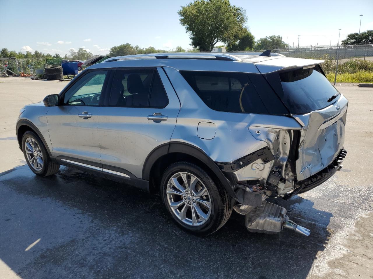 Lot #2576637381 2023 FORD EXPLORER L