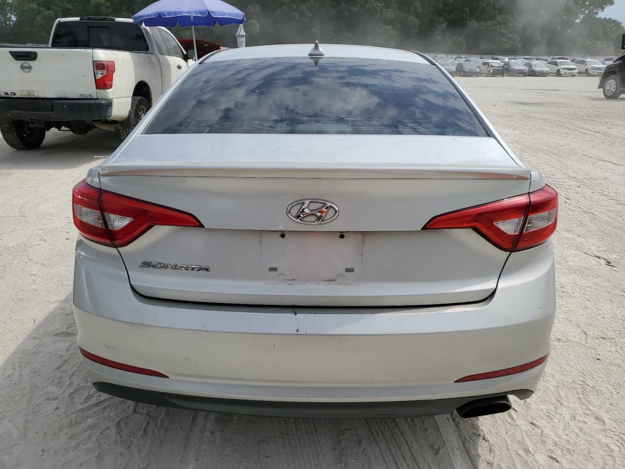 2015 Hyundai Sonata Se vin: 5NPE24AFXFH028670