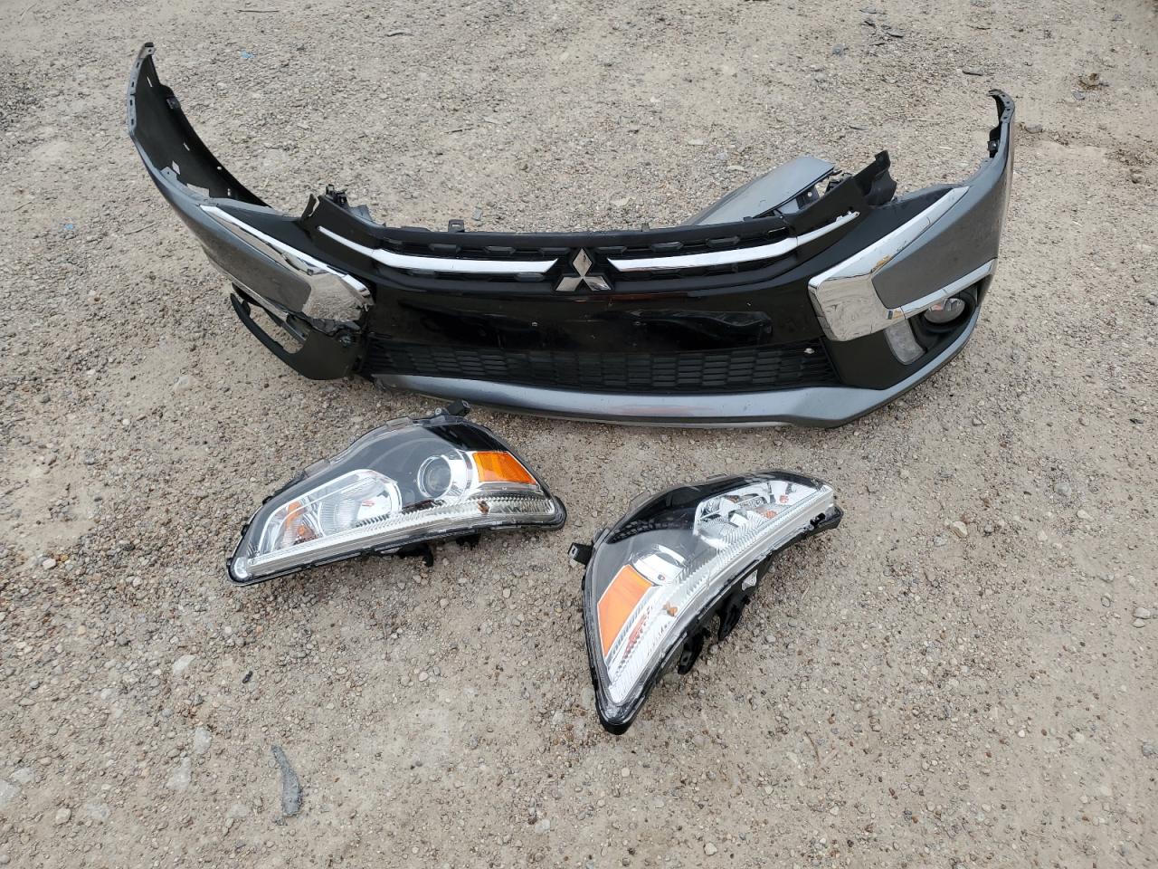 JA4AP4AU2KU019115 2019 Mitsubishi Outlander Sport Se