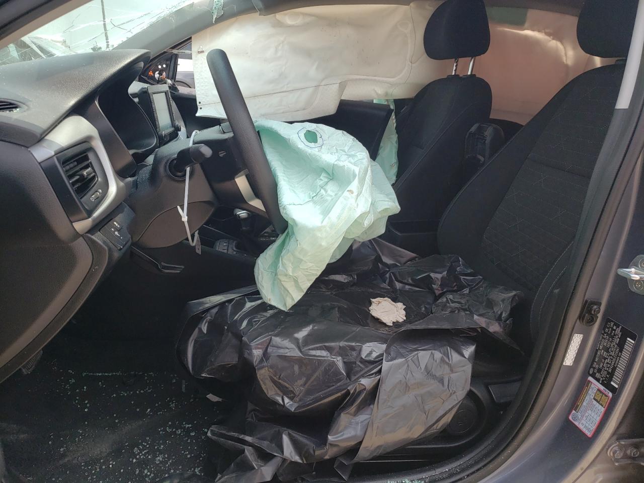 3KPA24AD5LE319347 2020 Kia Rio Lx