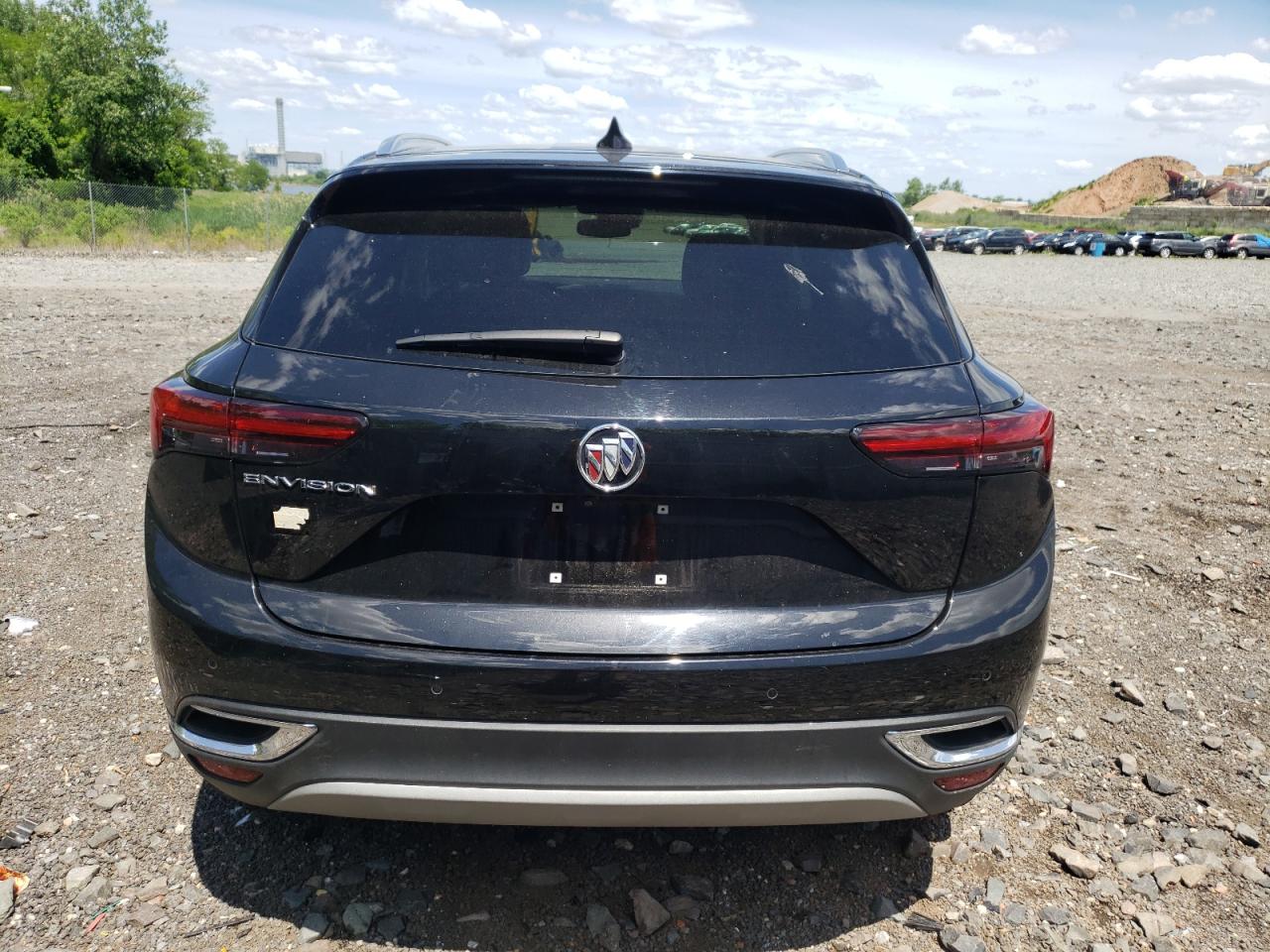 LRBAZLR49ND067308 2022 Buick Envision Preferred