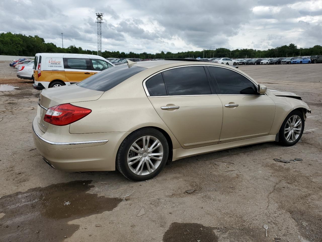 2012 Hyundai Genesis 3.8L vin: KMHGC4DDXCU194832