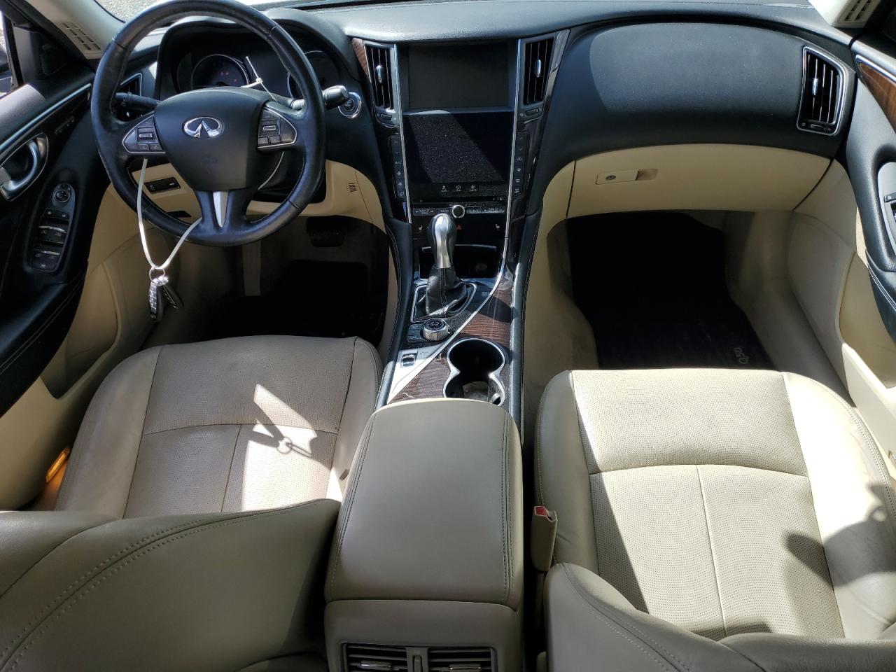 JN1EV7AP1GM301846 2016 Infiniti Q50 Premium