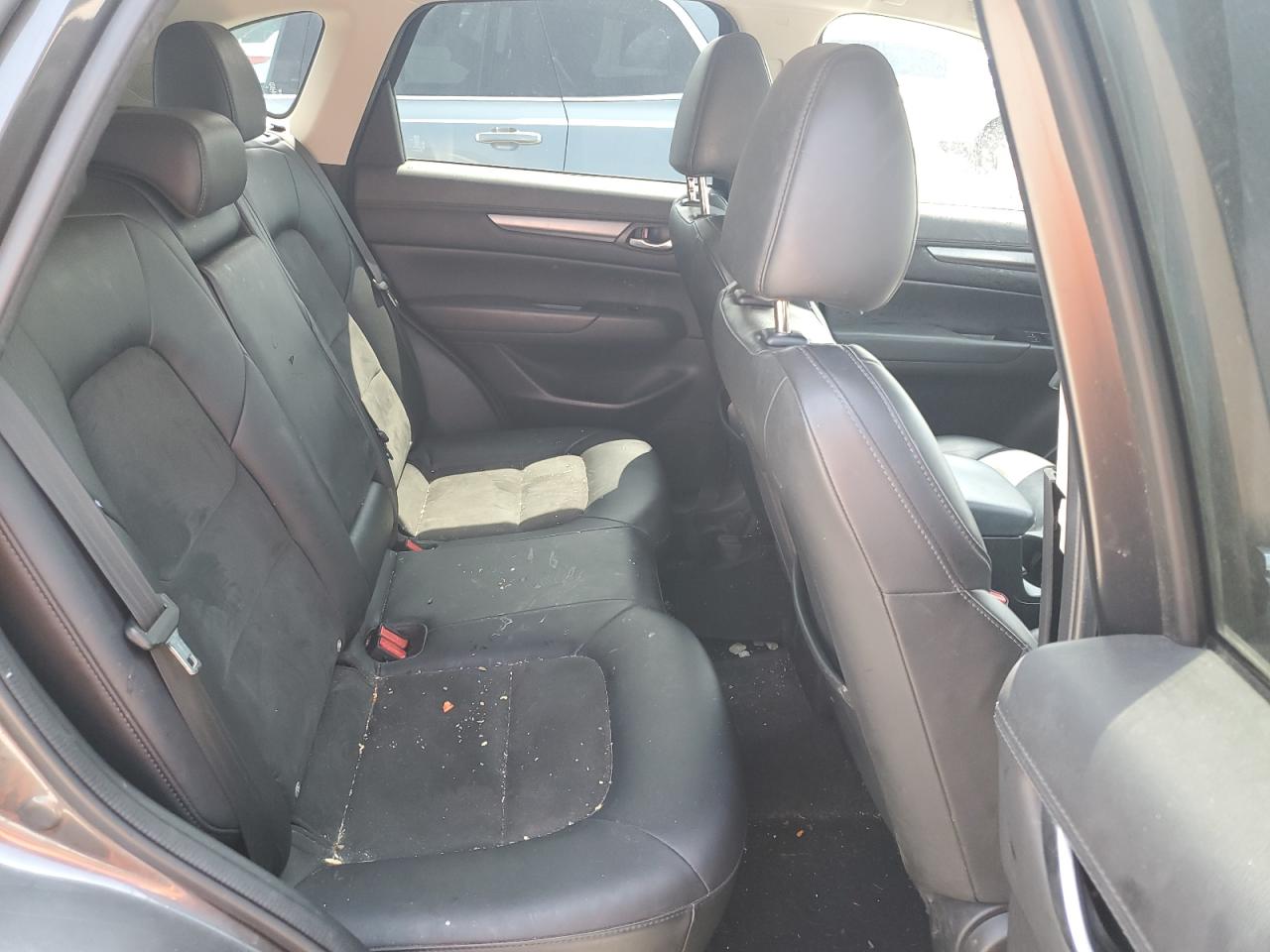 JM3KFBCM5J0460040 2018 Mazda Cx-5 Touring