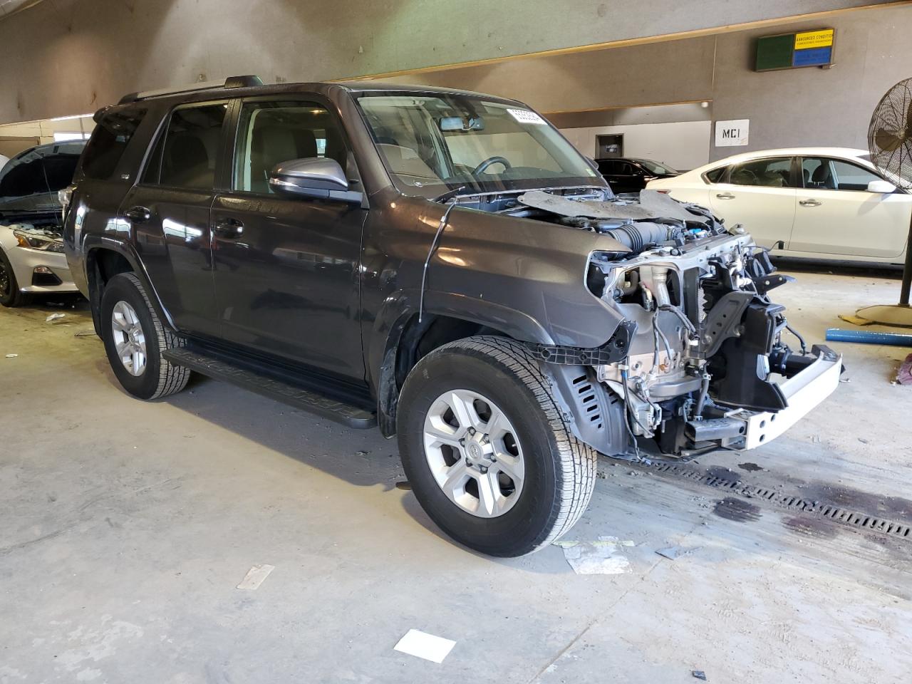 JTEBU5JR6K5674940 2019 Toyota 4Runner Sr5