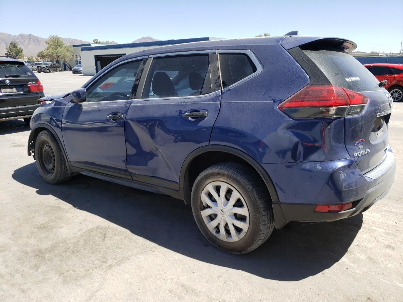 2017 Nissan Rogue S vin: JN8AT2MTXHW137844