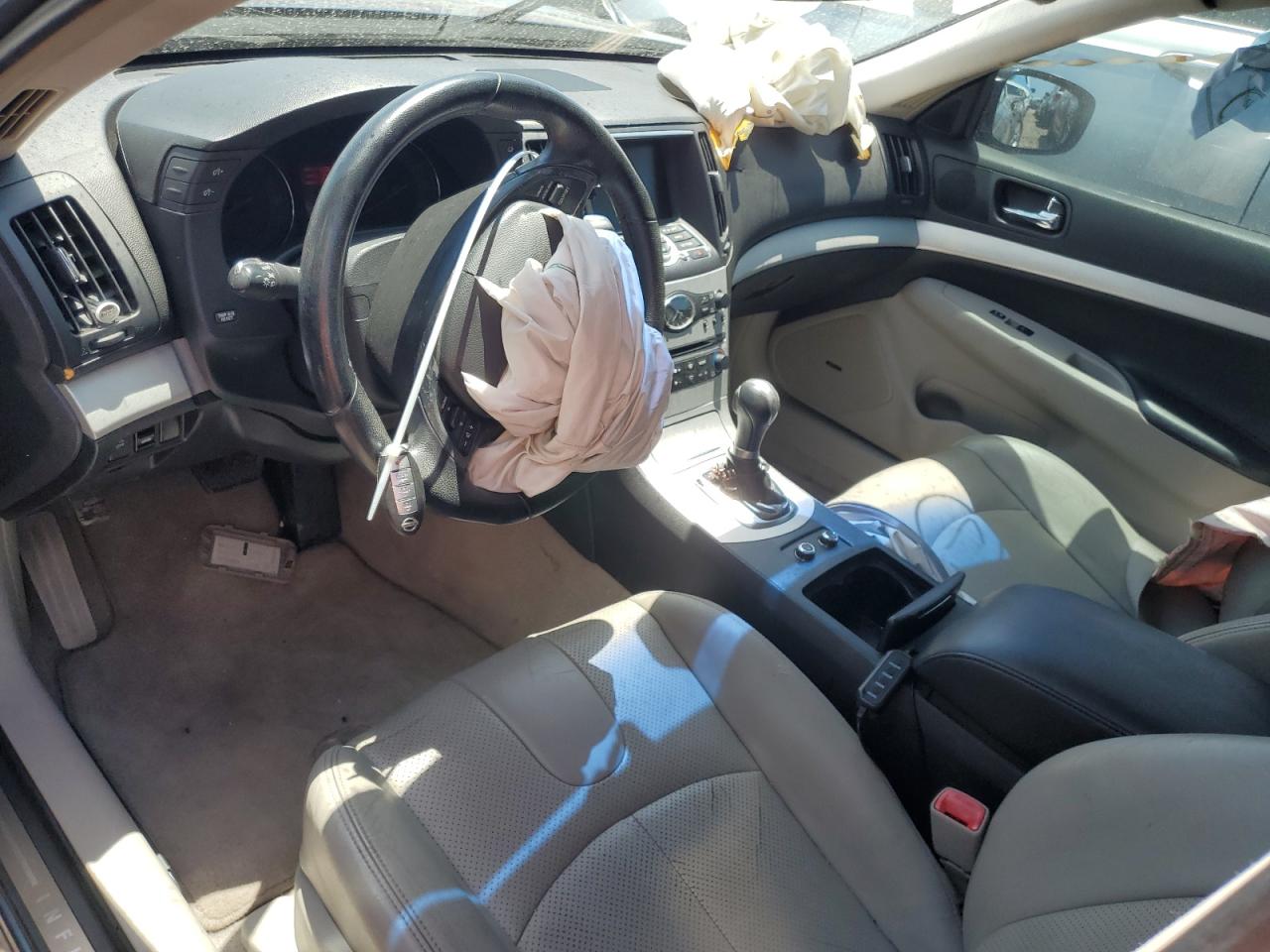 JNKCV61EX9M013113 2009 Infiniti G37 Base