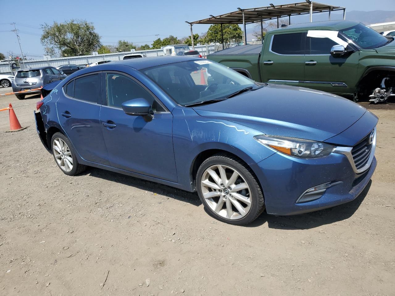 3MZBN1V76HM115844 2017 Mazda 3 Touring