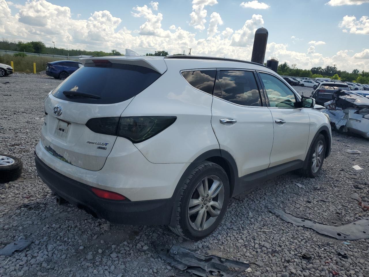 Lot #2749192669 2013 HYUNDAI SANTA FE S