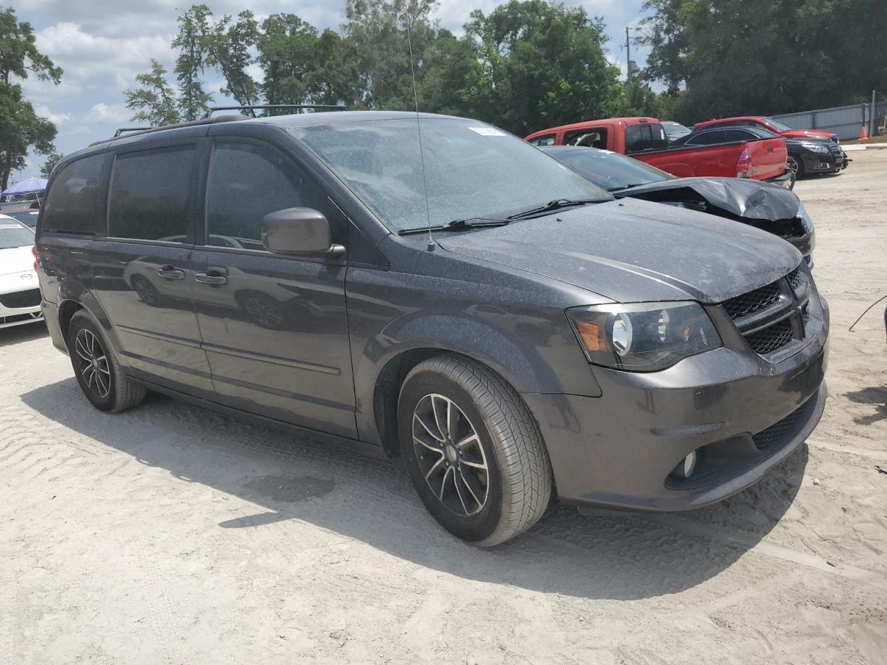 2016 Dodge Grand Caravan R/T vin: 2C4RDGEG0GR371248