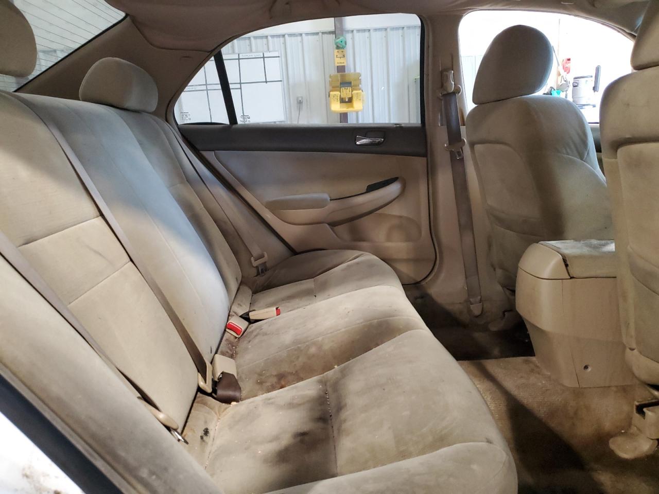 1HGCM561X6A184639 2006 Honda Accord Value