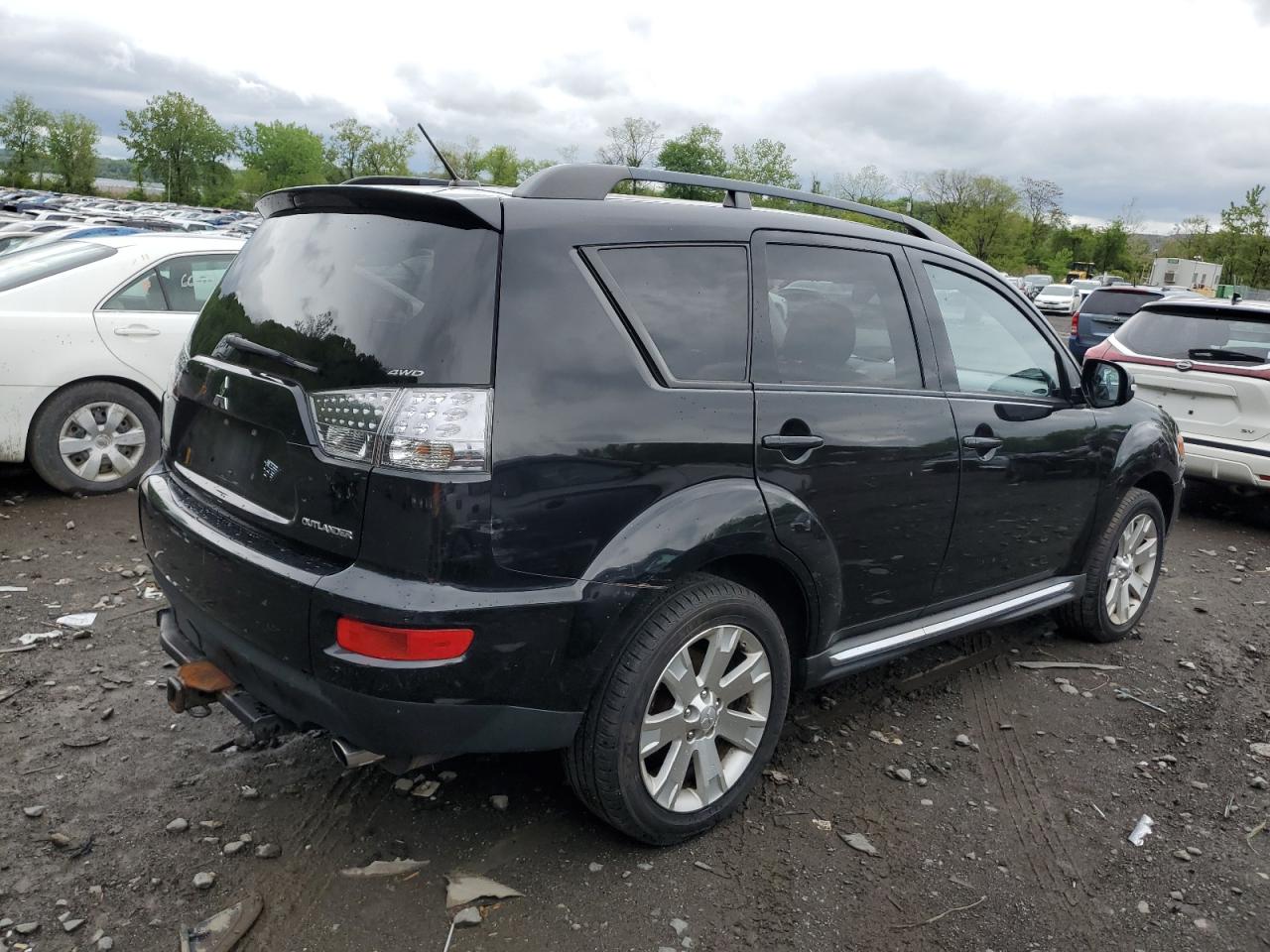 JA4JT3AW5CU015701 2012 Mitsubishi Outlander Se