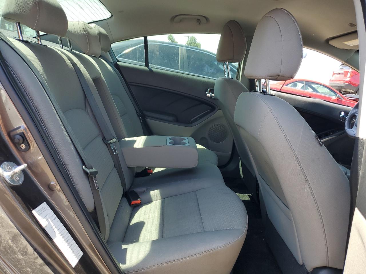 KNAFX4A60E5208421 2014 Kia Forte Lx