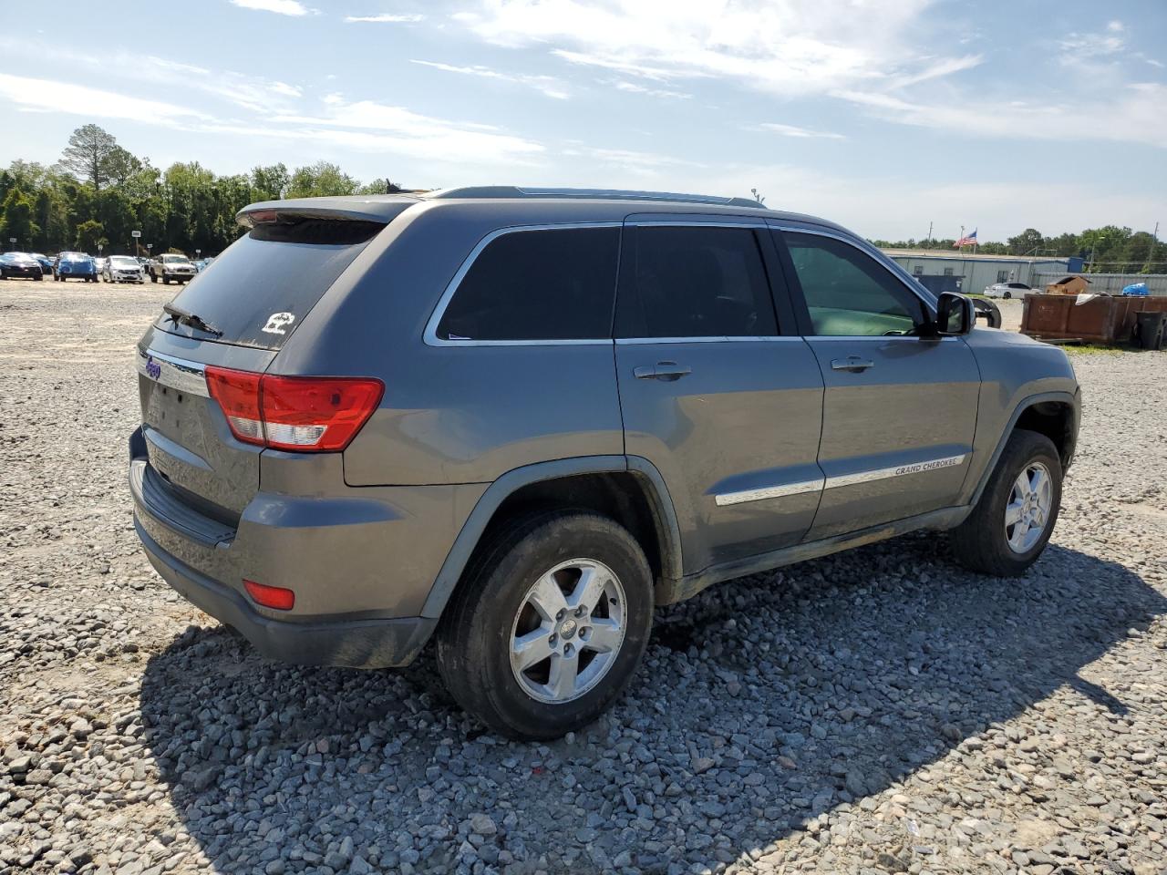 1J4RS4GG4BC626657 2011 Jeep Grand Cherokee Laredo