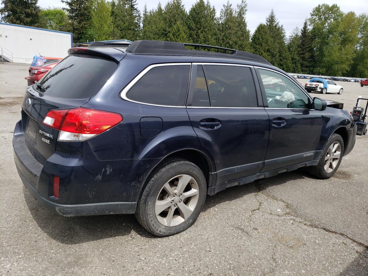 4S4BRBCC3D3269965 2013 Subaru Outback 2.5I Premium