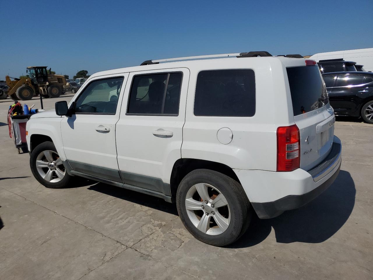 1J4NF4GB4BD250396 2011 Jeep Patriot Latitude