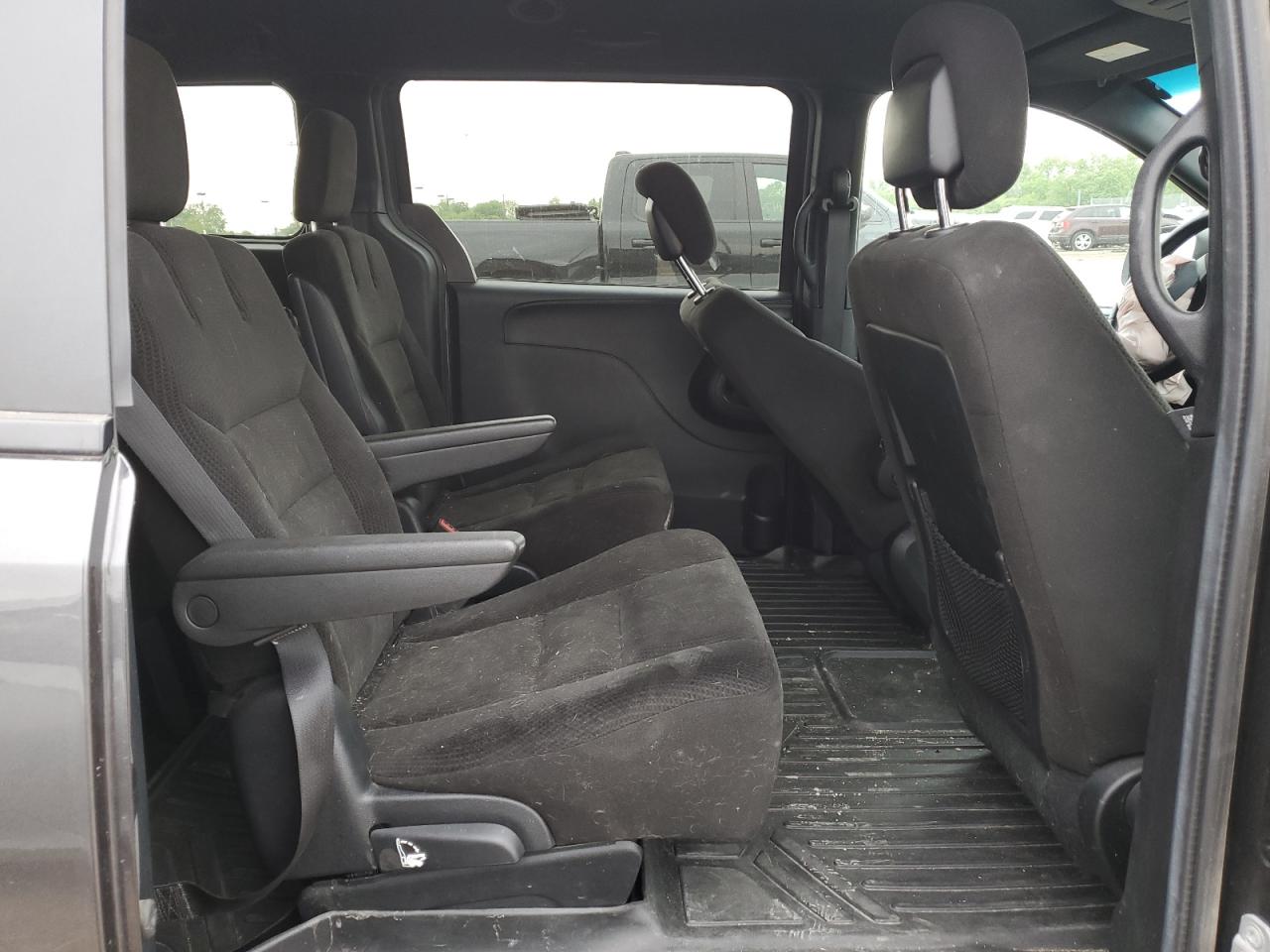 2C4RDGBG4GR387294 2016 Dodge Grand Caravan Se