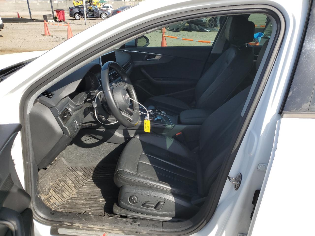 WAUKMAF44HN038369 2017 Audi A4 Ultra Premium