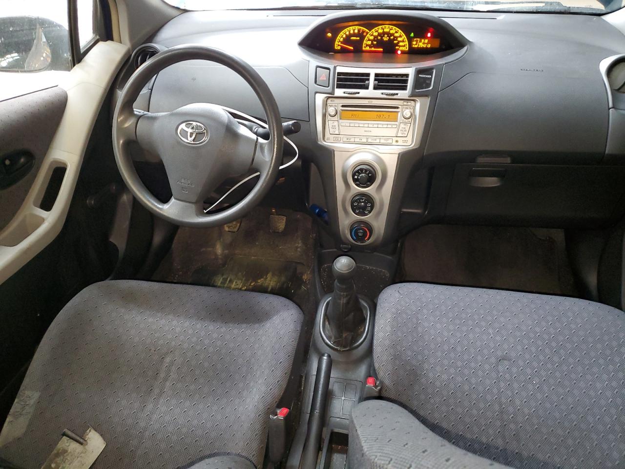 JTDJT923195270975 2009 Toyota Yaris