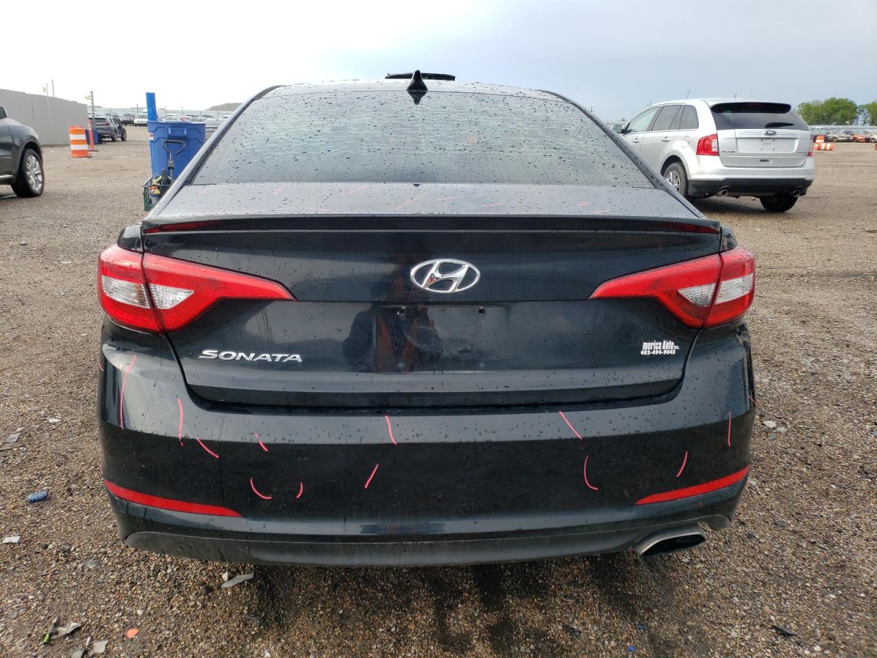 5NPE24AF5FH240389 2015 Hyundai Sonata Se