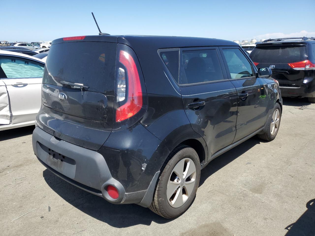 KNDJN2A24F7760868 2015 Kia Soul