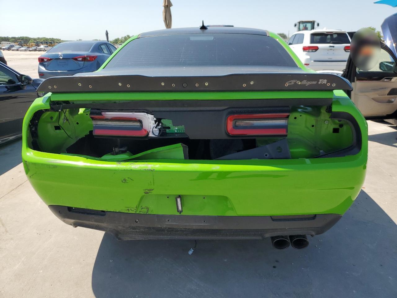 2C3CDZFJ9HH604213 2017 Dodge Challenger R/T 392