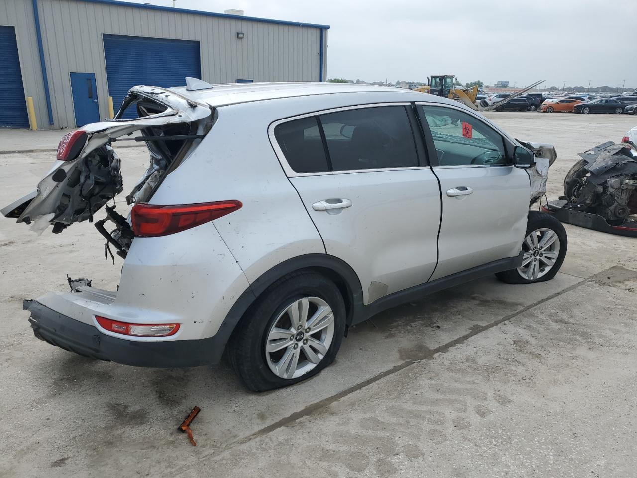 2017 Kia Sportage Lx vin: KNDPM3AC8H7236315