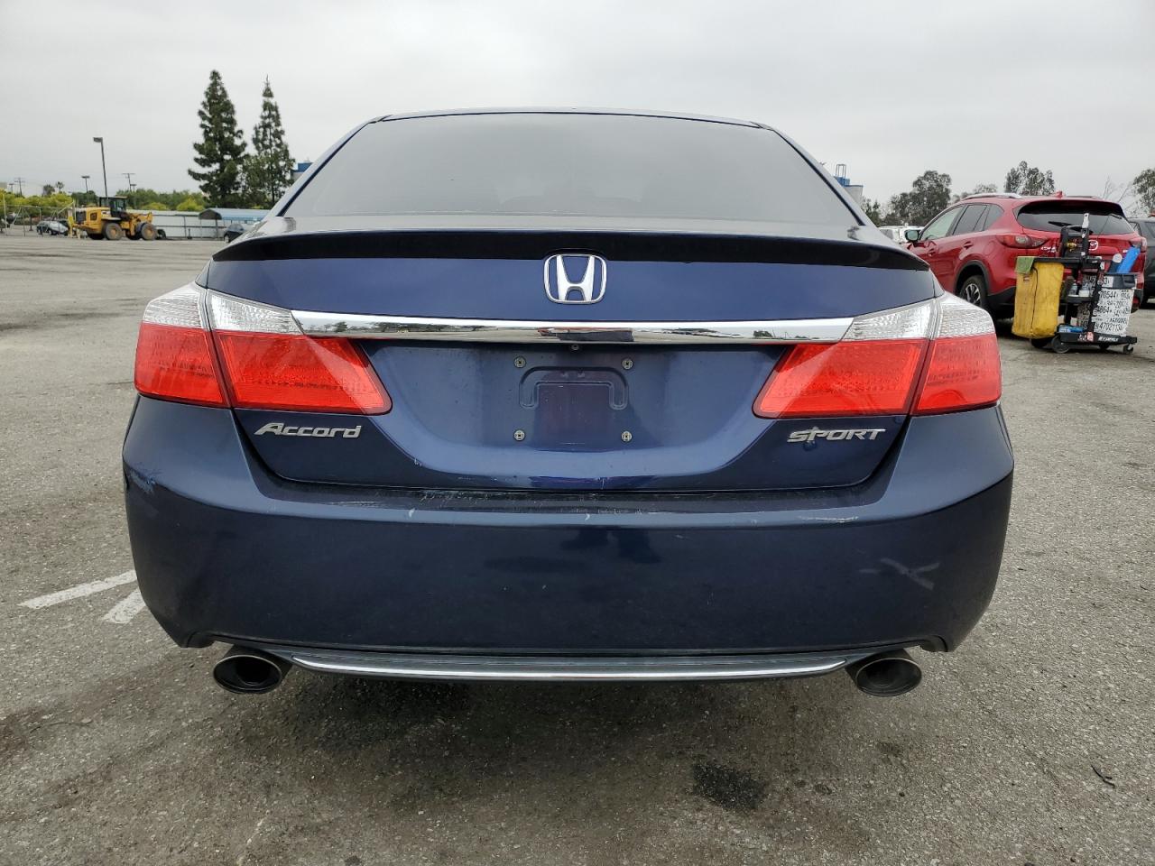 1HGCR2F56EA262075 2014 Honda Accord Sport