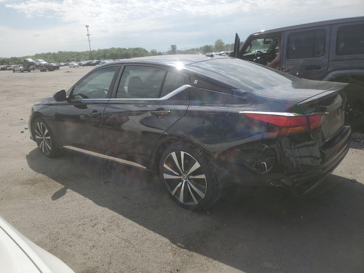 1N4BL4CV2KC134739 2019 Nissan Altima Sr