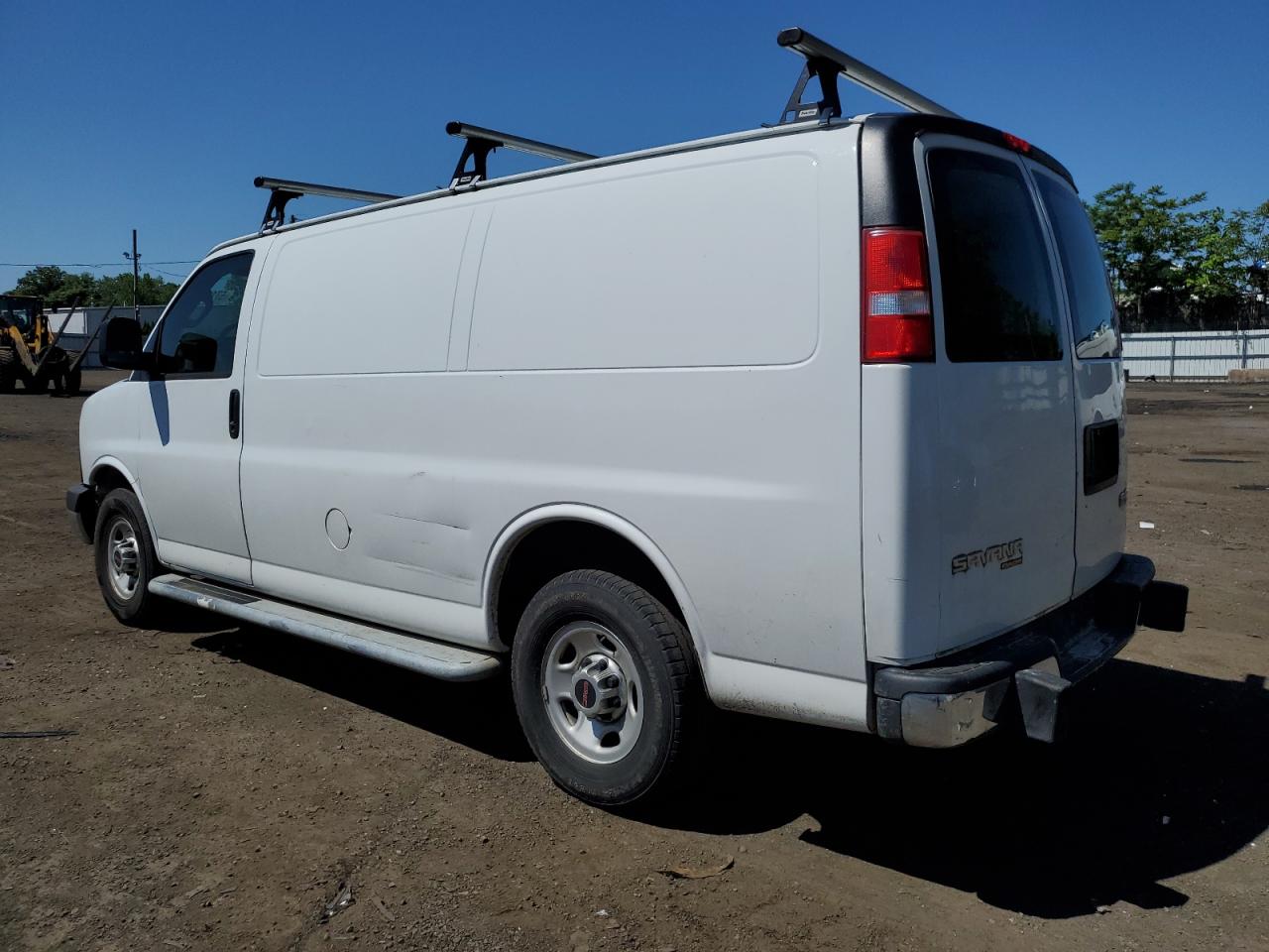 1GTW7AFF2G1902483 2016 GMC Savana G2500