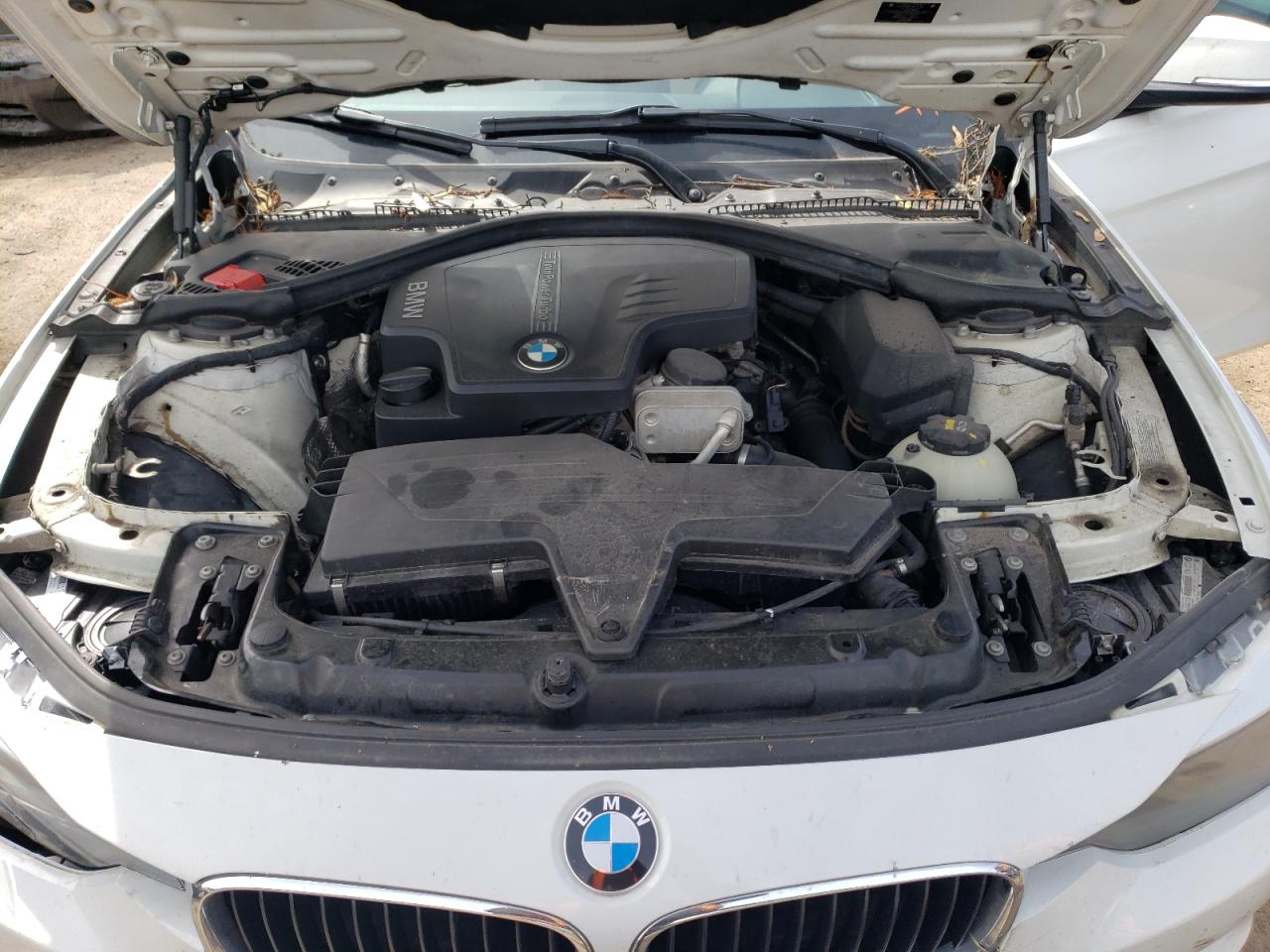 WBA3B3G54FNT17007 2015 BMW 328 Xi