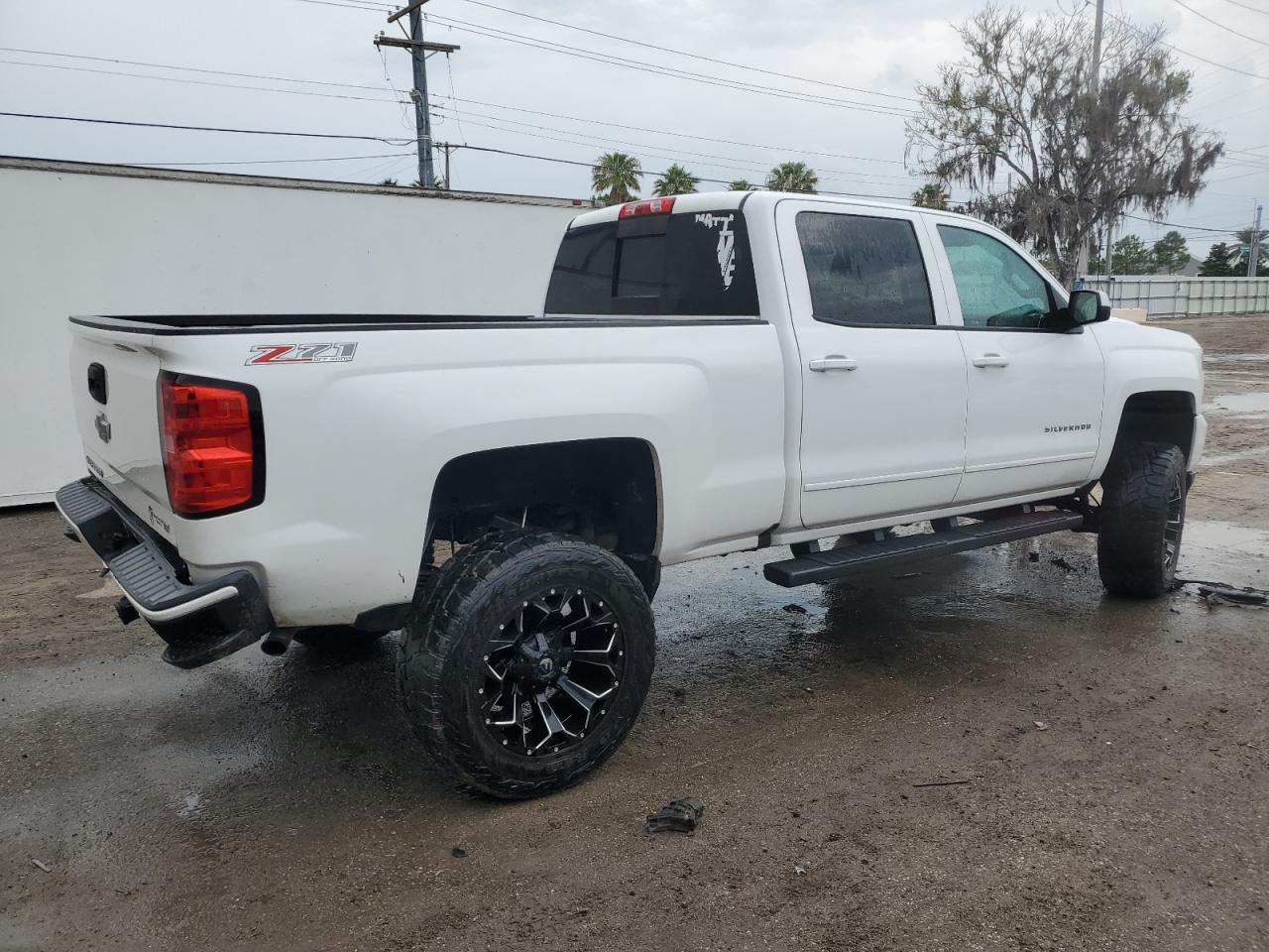 3GCUKREC4GG381974 2016 Chevrolet Silverado K1500 Lt