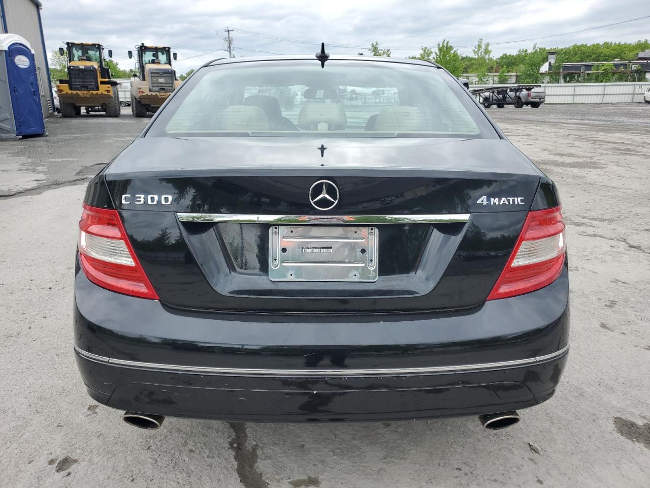 WDDGF8BBXAF427541 2010 Mercedes-Benz C 300 4Matic