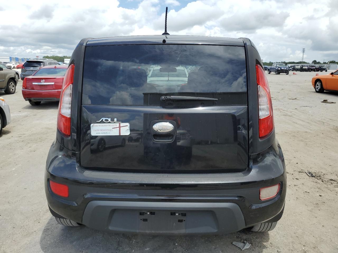 KNDJT2A58D7540758 2013 Kia Soul