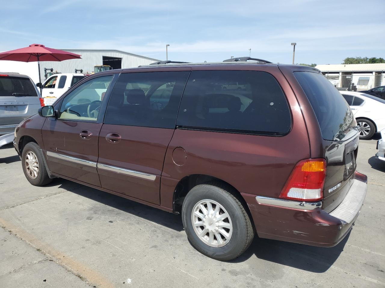 2FMDA5242YBA48696 2000 Ford Windstar Se