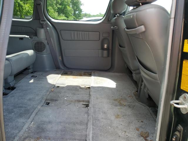 2002 Toyota Sienna Le VIN: 4T3ZF13C82U428009 Lot: 56456004