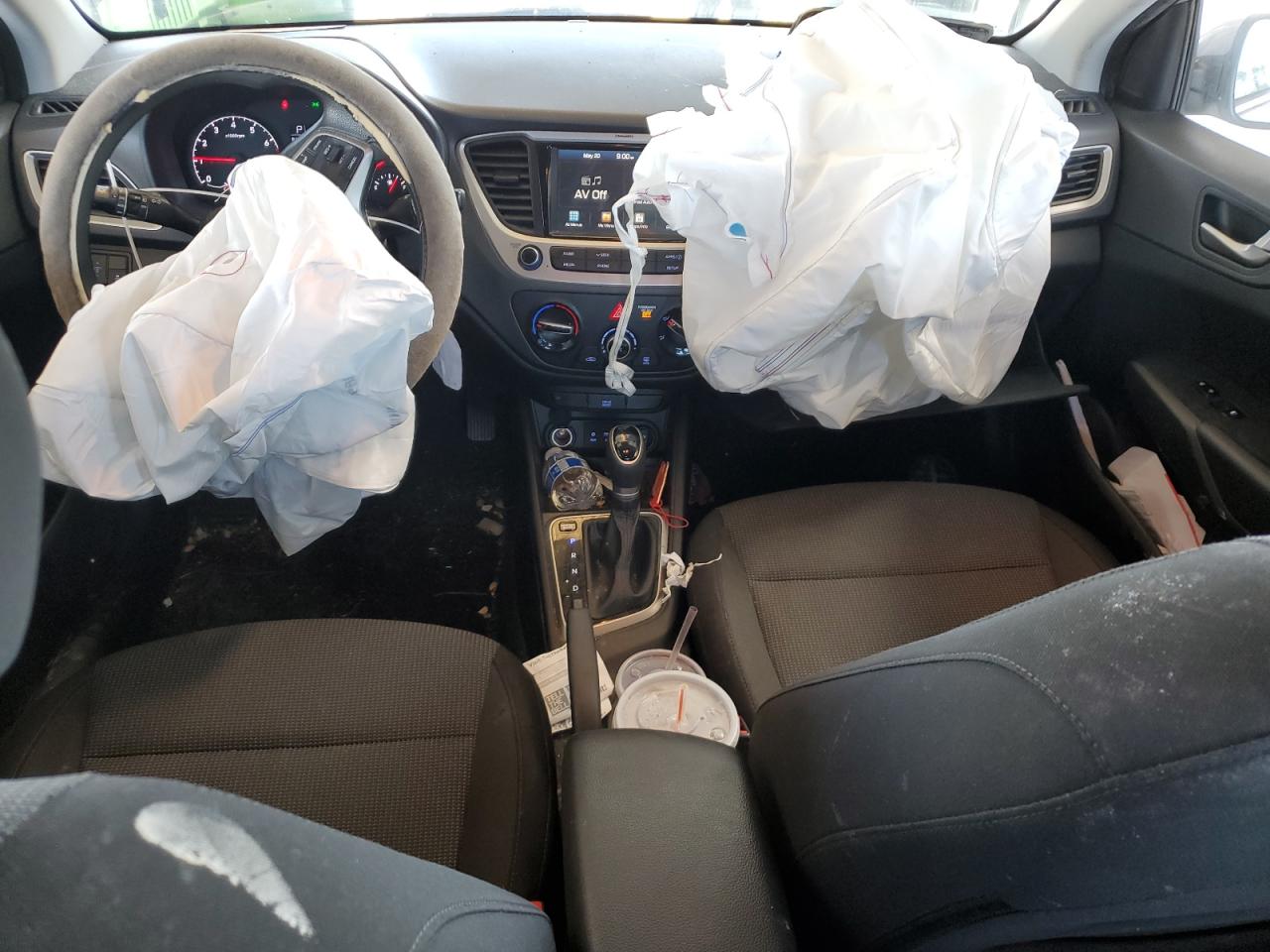 3KPC24A37KE051738 2019 Hyundai Accent Se