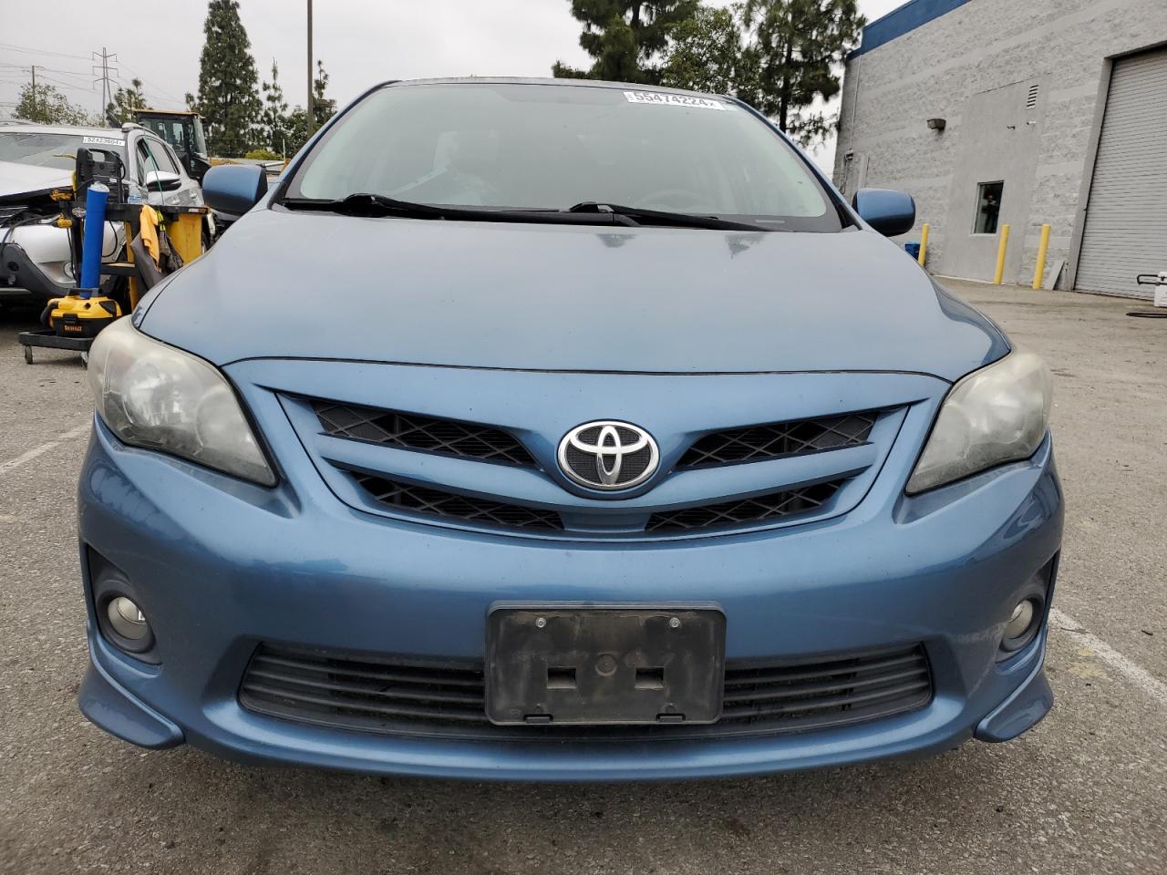 5YFBU4EE8DP183765 2013 Toyota Corolla Base