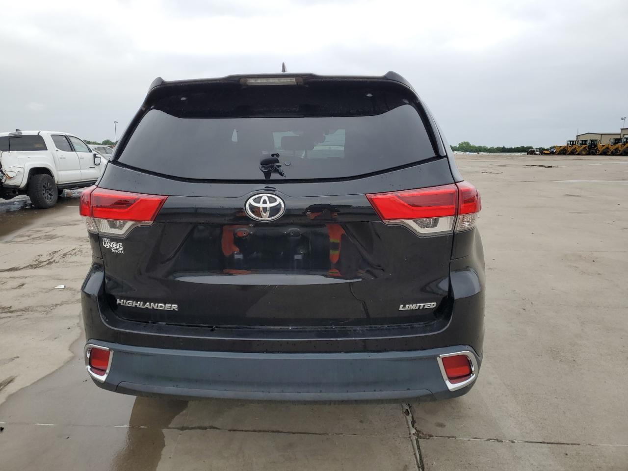 5TDYZRFH5KS334096 2019 Toyota Highlander Limited Platinum