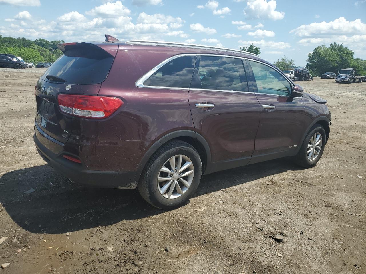 5XYPGDA52GG177357 2016 Kia Sorento Lx