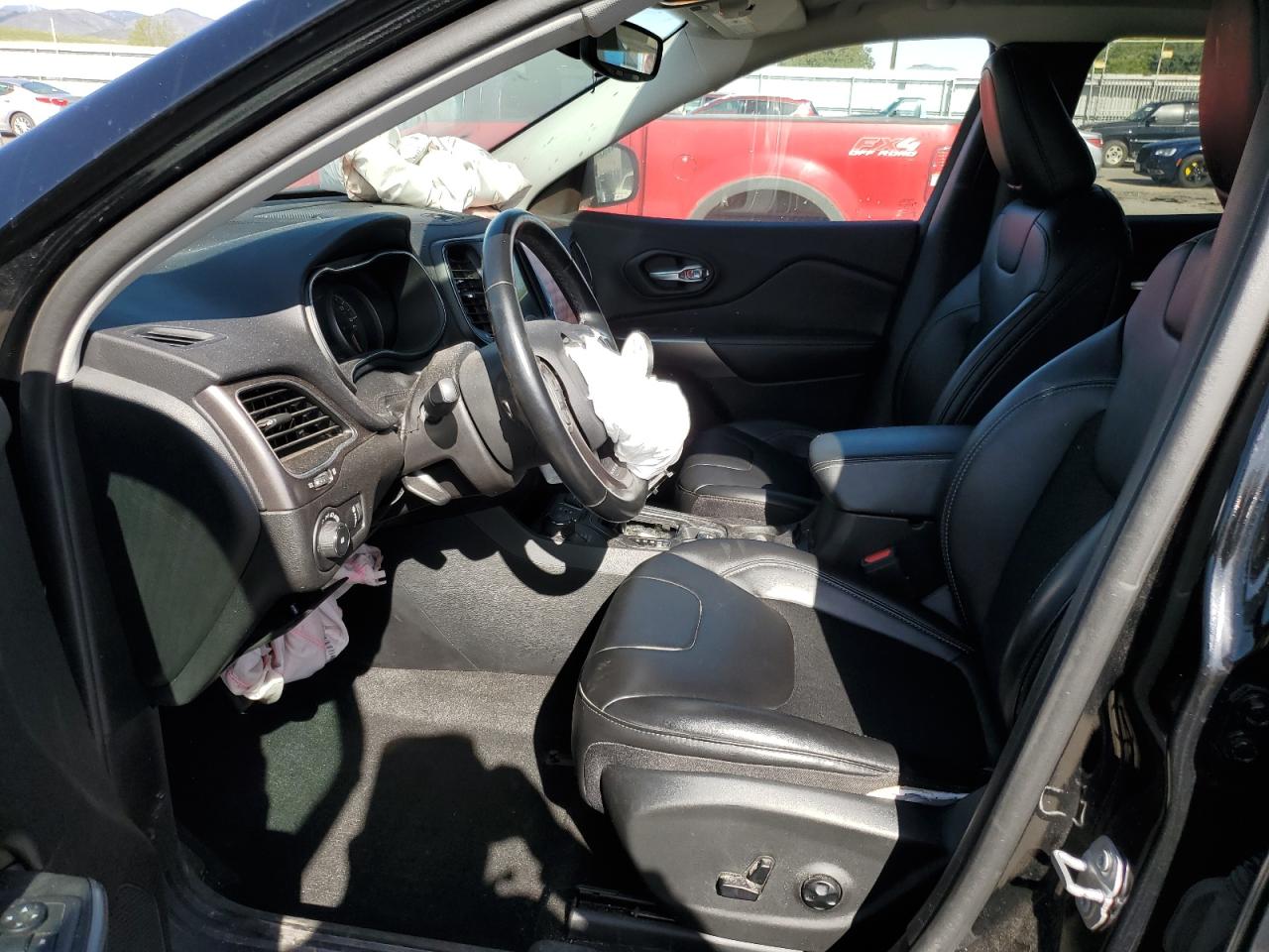 1C4PJMCX3LD627705 2020 Jeep Cherokee Latitude